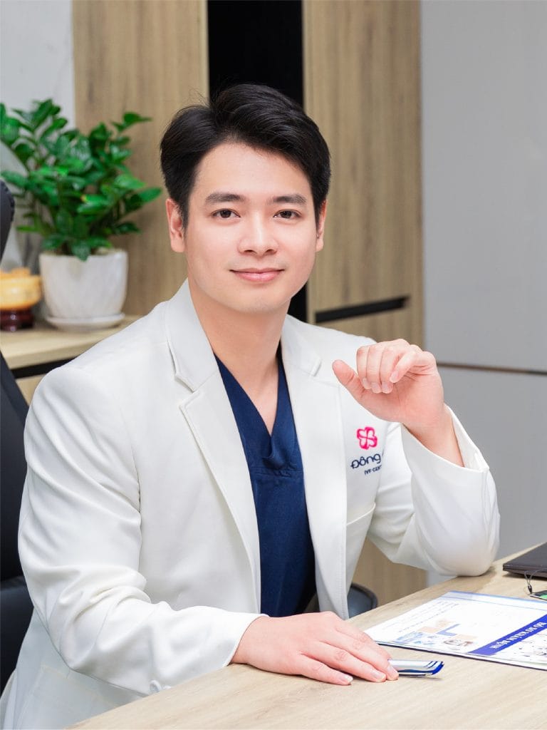 Bác sĩ Vũ Việt Dũng