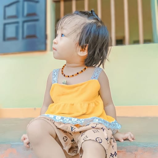 Bé Vũ Ngọc Lan Khuê