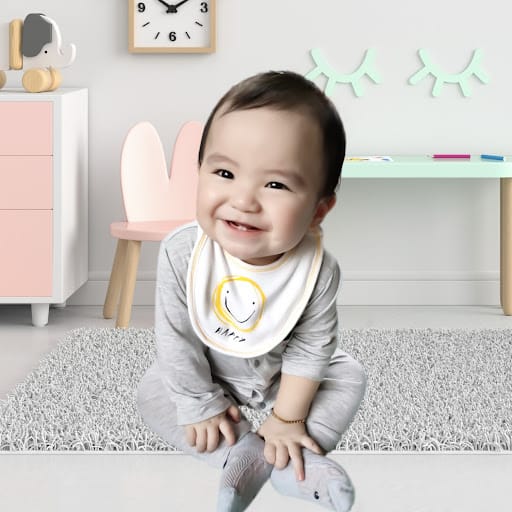 Bé Trần Trí Thành Sinh