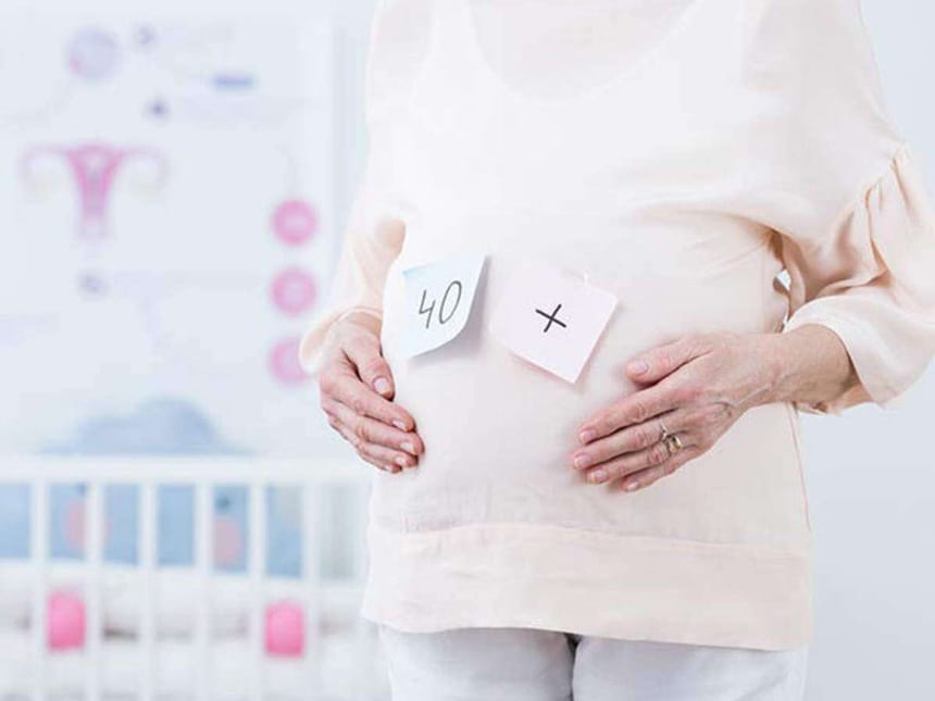 IVF là phương pháp hỗ trợ sinh sản tối ưu cho phụ nữ mãn kinh