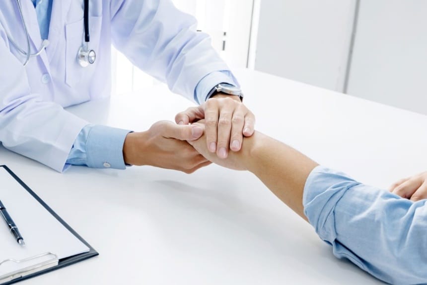 Nam giới nên khám sức khỏe định kỳ để cải thiện chất lượng tinh trùng