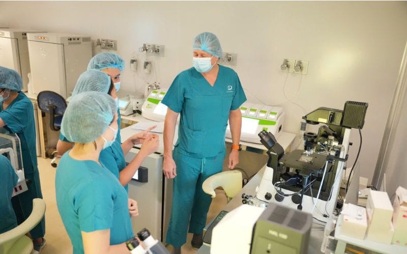 Quy trình làm IVF cho phụ nữ đã thắt ống dẫn trứng tại Đông Đô IVF Center