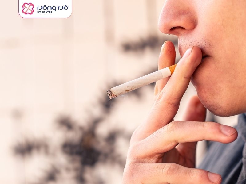 Sử dụng thuốc lá, chất độc hại thường xuyên cũng ảnh hưởng nghiêm trọng đến chất lượng tinh trùng