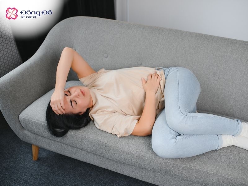 Căng tức bụng sau chuyển phôi
