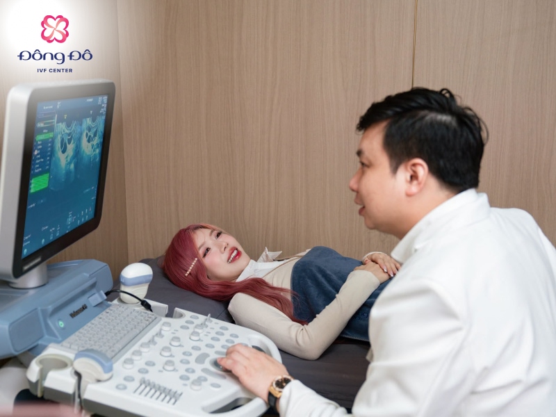 Bệnh nhân trữ trứng luôn đươc các y bác sĩ quan tâm sát sao, đồng hành trong suốt quá trình điều trị.